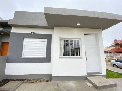 Casa 2 dormitórios para temporada, Guarani em Capão da Canoa | Ref.: 3490