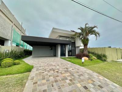 Casa em Condomínio 3 dormitórios para venda, Curumim em Capão da Canoa | Ref.: 4845